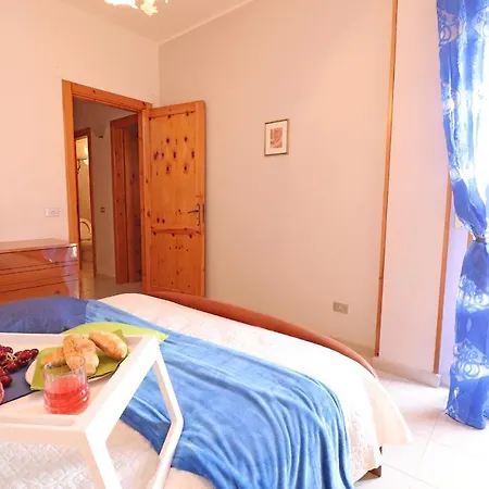 Casa Vacanze Rita 1 6 Posti Appartamento