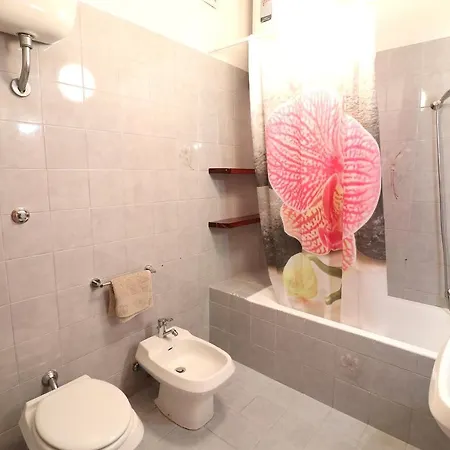 Casa Vacanze Rita 1 6 Posti Lejlighed